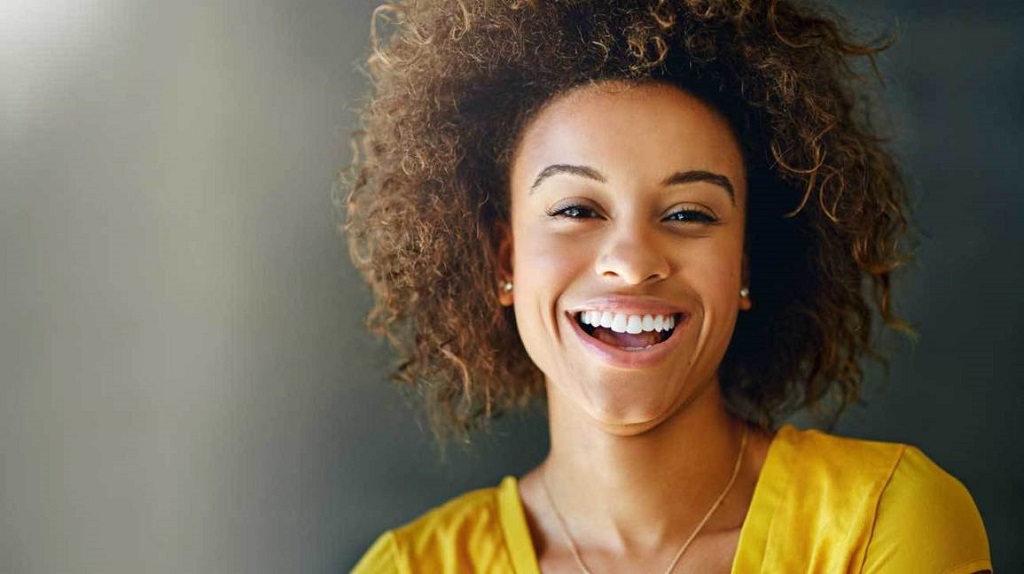 4 Things to Consider for Straightening Teeth With Tray Aligners